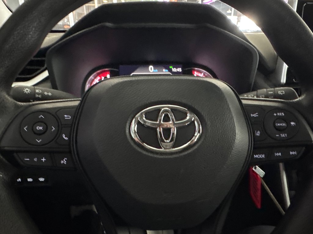 2023 Toyota RAV4 LE in Saint-Jean-Sur-Richelieu, Quebec - 13 - w1024h768px