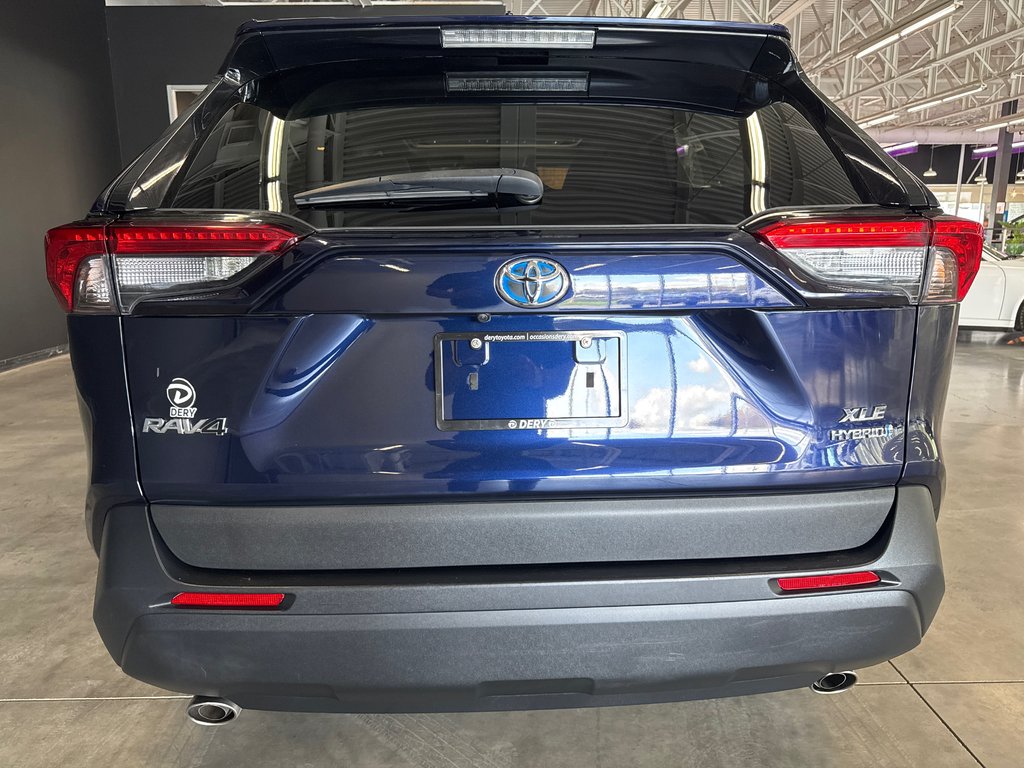 2023 Toyota RAV4 Hybrid XLE in Saint-Jean-Sur-Richelieu, Quebec - 7 - w1024h768px