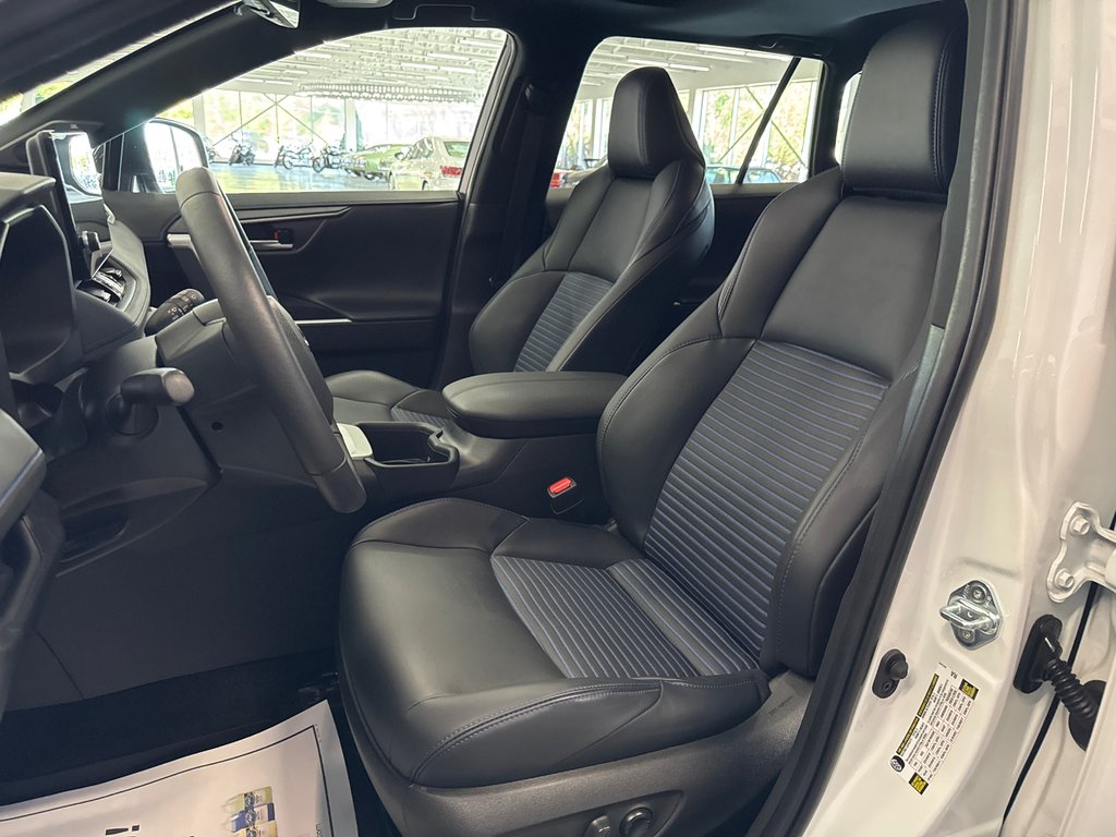 2024 Toyota RAV4 Hybrid XSE in Saint-Jean-Sur-Richelieu, Quebec - 9 - w1024h768px