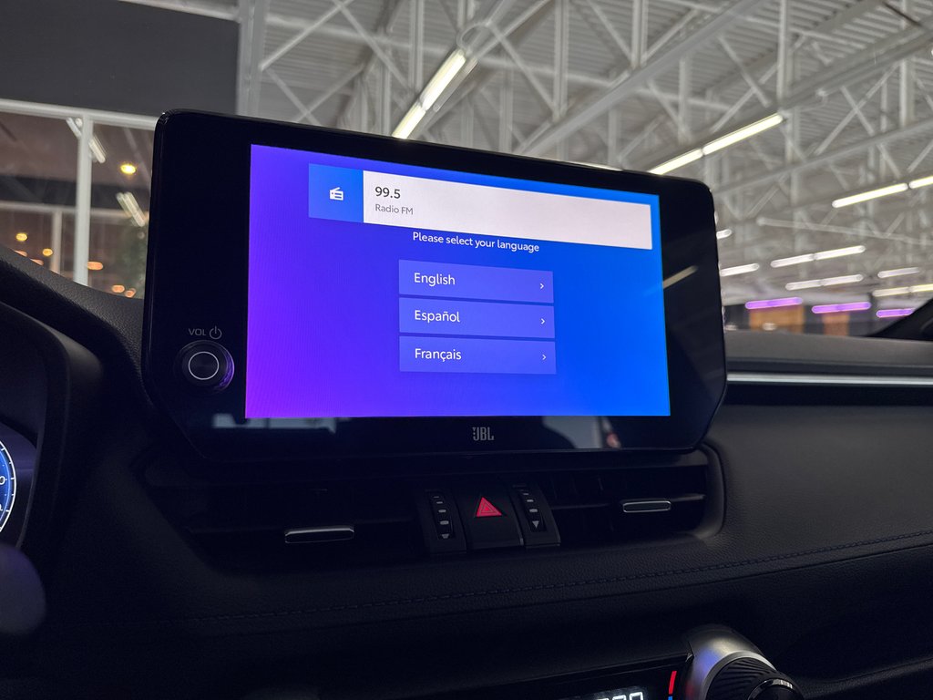 2024 Toyota RAV4 Hybrid XSE in Saint-Jean-Sur-Richelieu, Quebec - 18 - w1024h768px