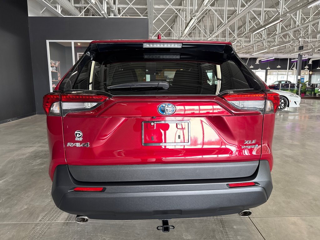 2024 Toyota RAV4 Hybrid XLE in Saint-Jean-Sur-Richelieu, Quebec - 8 - w1024h768px