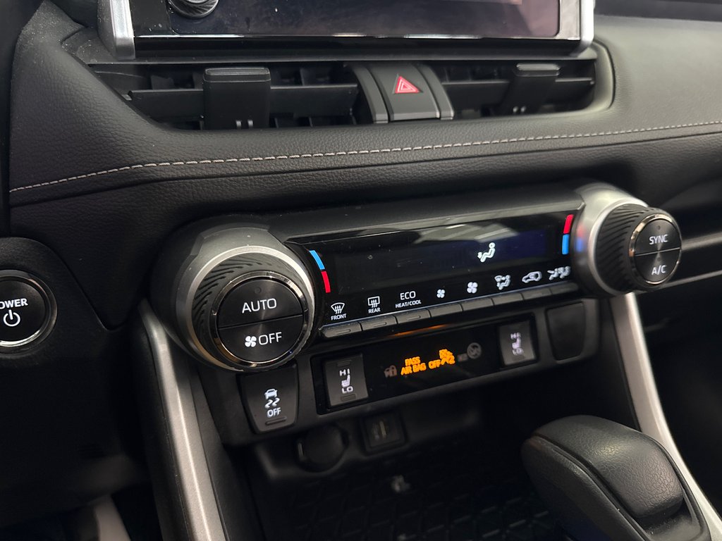 2024 Toyota RAV4 Hybrid XLE in Saint-Jean-Sur-Richelieu, Quebec - 20 - w1024h768px