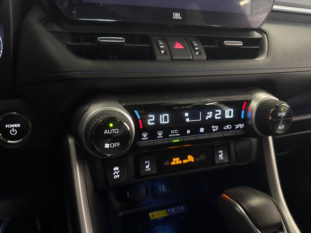 2024 Toyota RAV4 Hybrid XSE in Saint-Jean-Sur-Richelieu, Quebec - 20 - w1024h768px