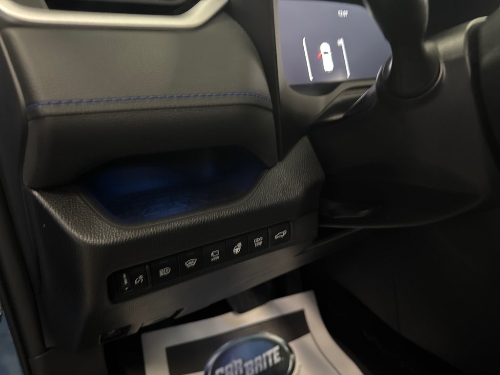 2024 Toyota RAV4 Hybrid XSE in Saint-Jean-Sur-Richelieu, Quebec - 17 - w1024h768px