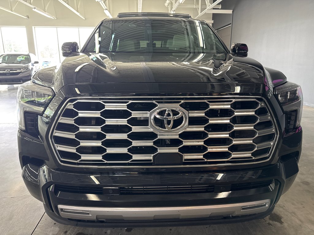 Toyota Sequoia CAPSTONE 2025 à Saint-Jean-Sur-Richelieu, Québec - 3 - w1024h768px