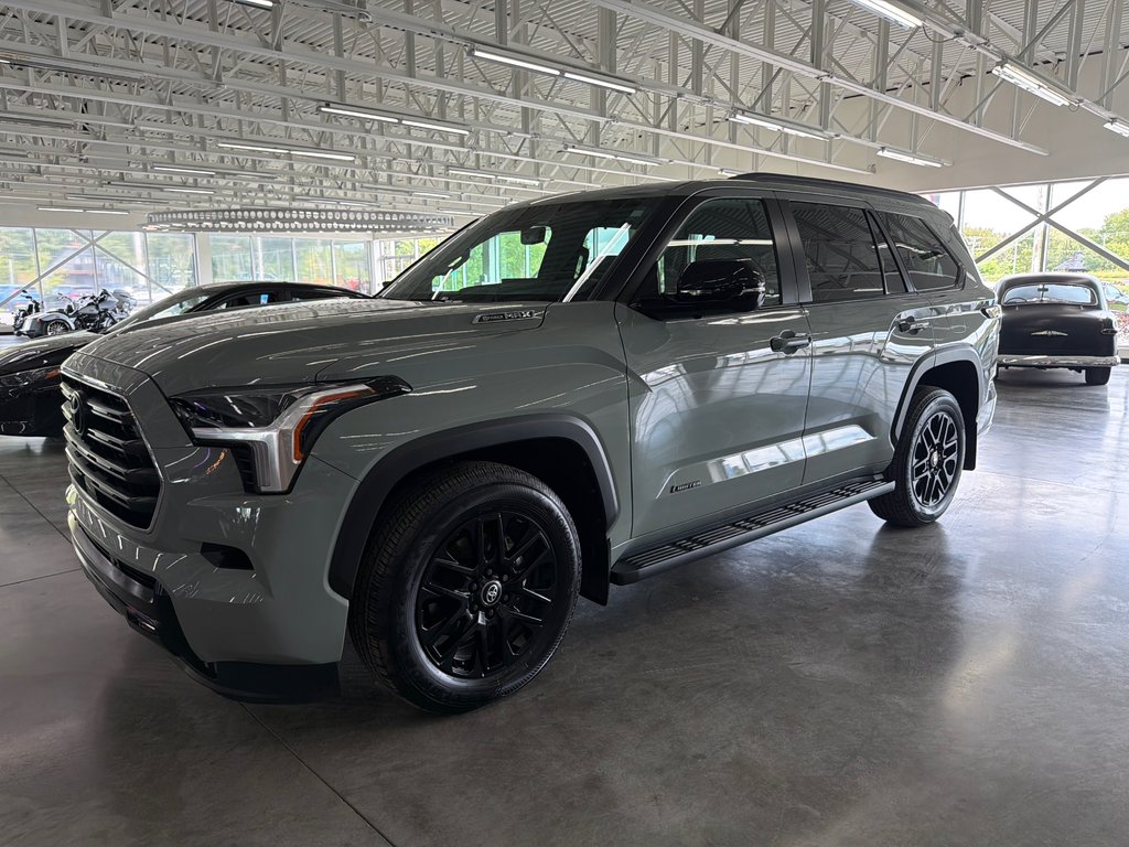 2025 Toyota Sequoia LIMITED in Saint-Jean-Sur-Richelieu, Quebec - 1 - w1024h768px