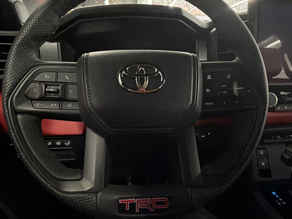2026 Toyota Sequoia TRD PRO in Saint-Jean-Sur-Richelieu, Quebec - 15 - w1024h768px