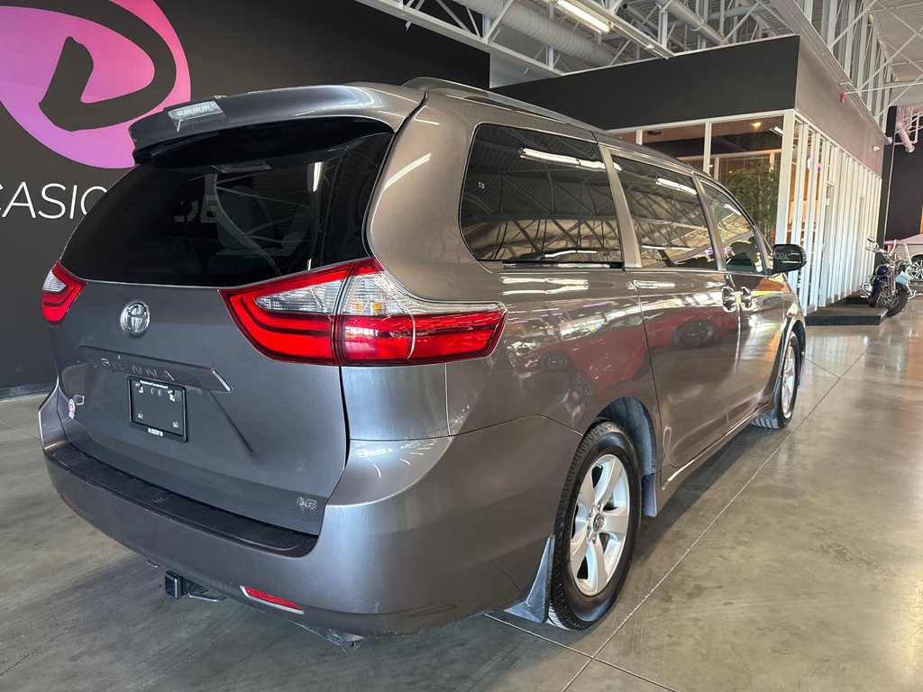 Toyota Sienna LE 2020 à Saint-Jean-Sur-Richelieu, Québec - 6 - w1024h768px