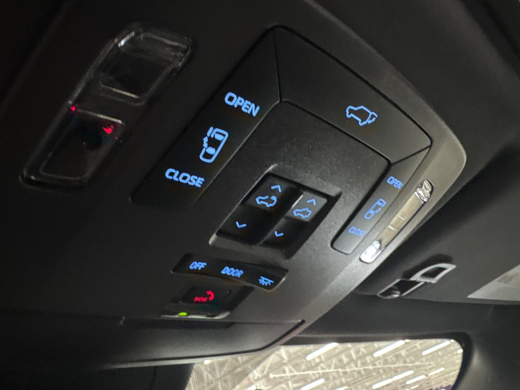 Toyota Sienna XSE ENSEMBLE TECHNOLOGIQUE 2021 à Saint-Jean-Sur-Richelieu, Québec - 22 - w1024h768px