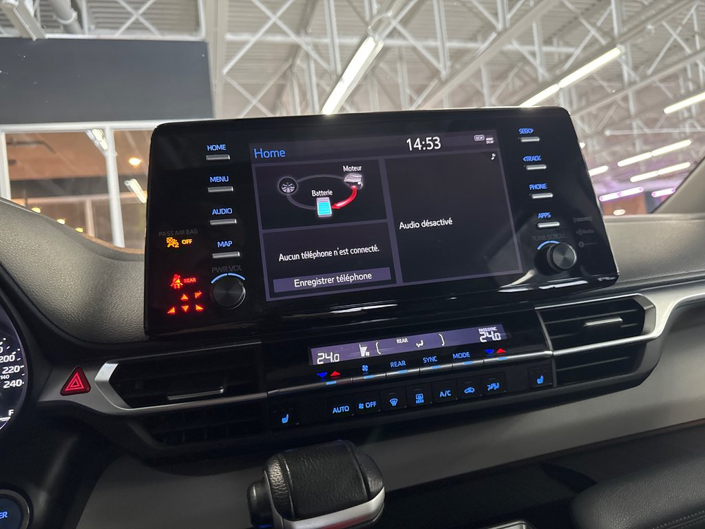 2021 Toyota Sienna XLE in Saint-Jean-Sur-Richelieu, Quebec - 20 - w1024h768px