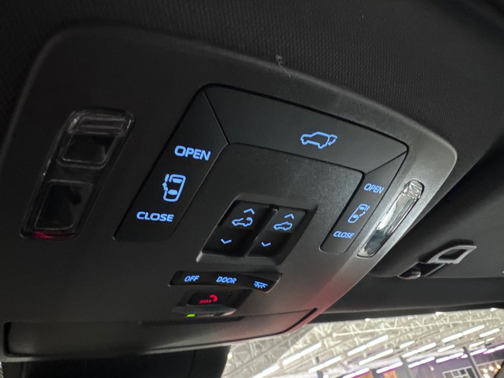 Toyota Sienna XSE ENSEMBLE TECHNOLOGIE 2023 à Saint-Jean-Sur-Richelieu, Québec - 23 - w1024h768px