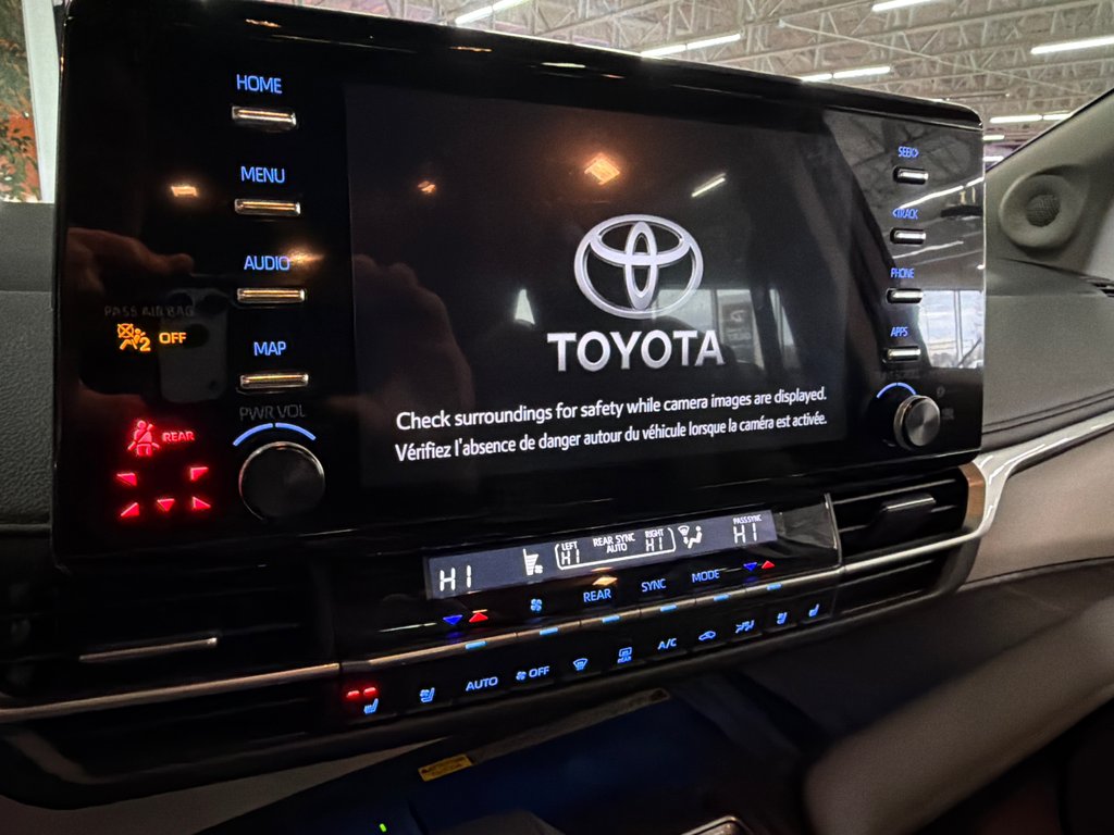 Toyota Sienna LIMITED 2024 à Saint-Jean-Sur-Richelieu, Québec - 28 - w1024h768px