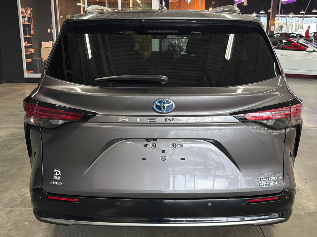 Toyota Sienna LIMITED 2024 à Saint-Jean-Sur-Richelieu, Québec - 10 - w1024h768px