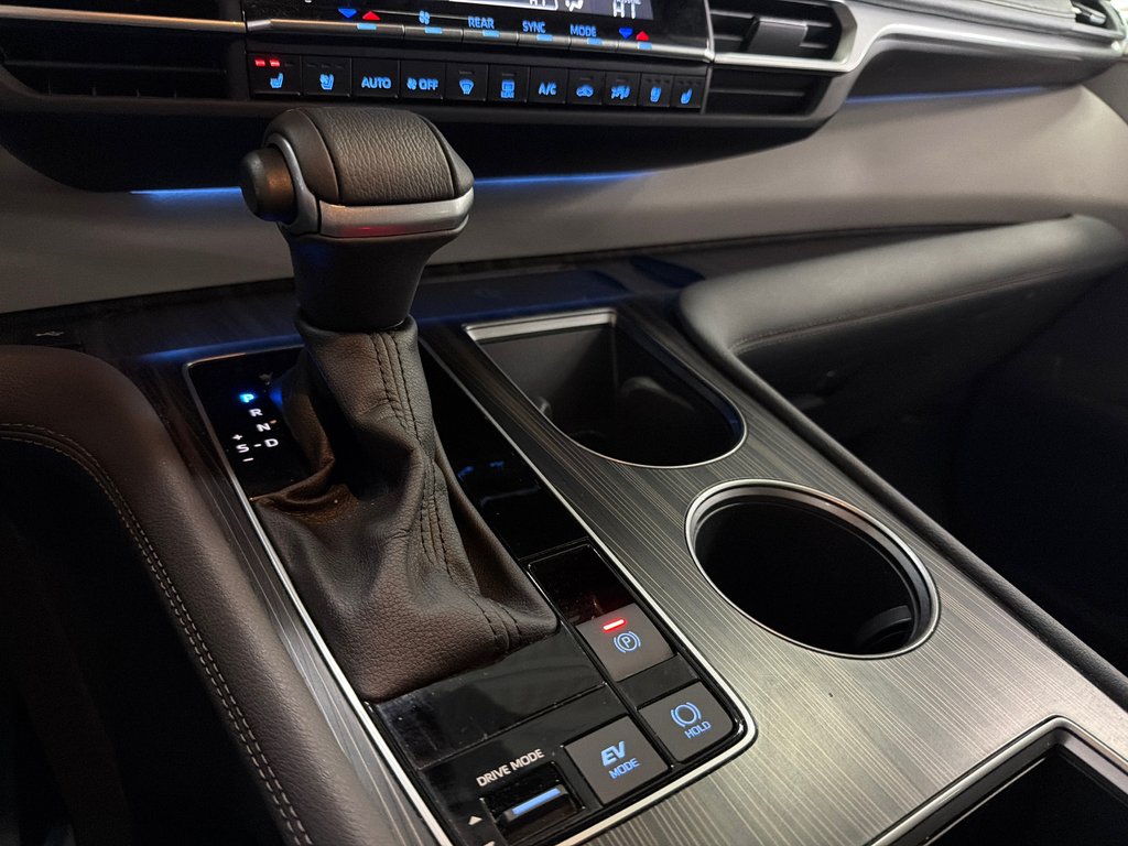 Toyota Sienna LIMITED 2024 à Saint-Jean-Sur-Richelieu, Québec - 31 - w1024h768px