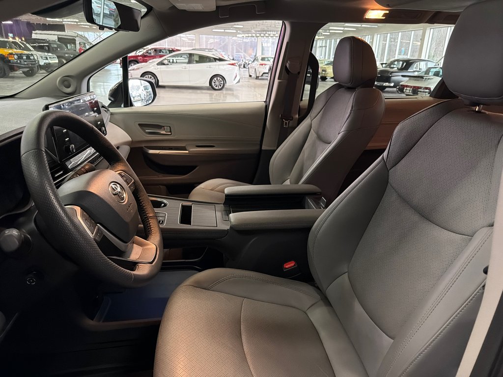 Toyota Sienna LIMITED 2024 à Saint-Jean-Sur-Richelieu, Québec - 20 - w1024h768px