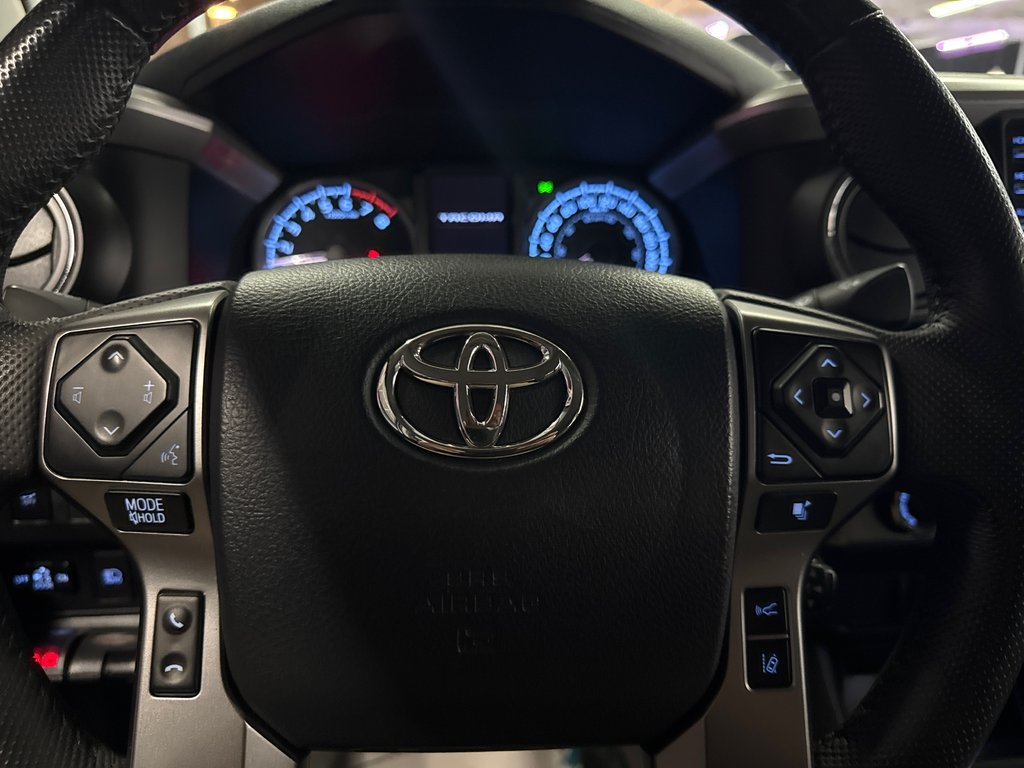 2020 Toyota Tacoma SR5 in Saint-Jean-Sur-Richelieu, Quebec - 20 - w1024h768px