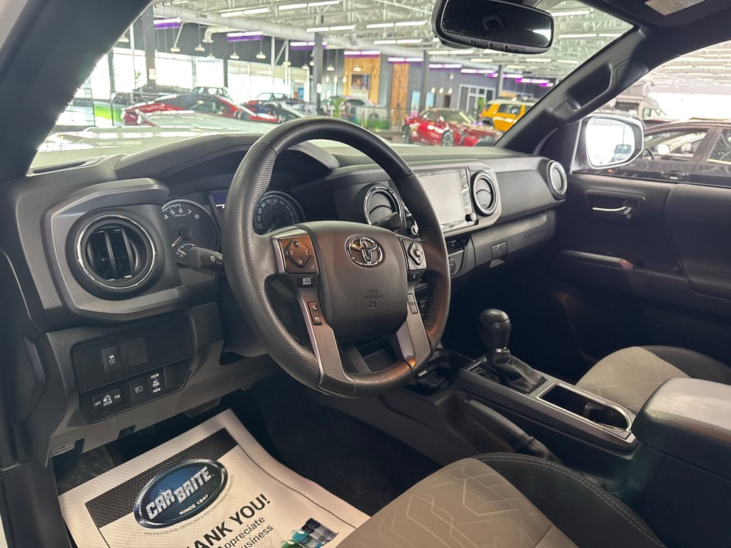 2021 Toyota Tacoma TRD SPORT in Saint-Jean-Sur-Richelieu, Quebec - 11 - w1024h768px