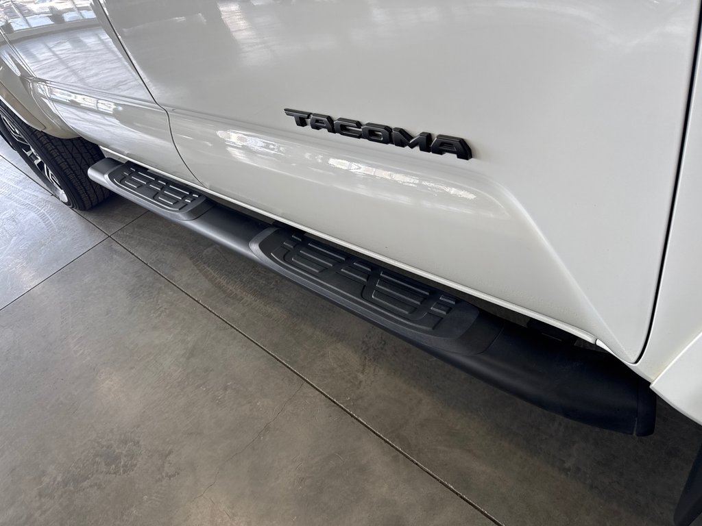 2021 Toyota Tacoma TRD SPORT in Saint-Jean-Sur-Richelieu, Quebec - 4 - w1024h768px