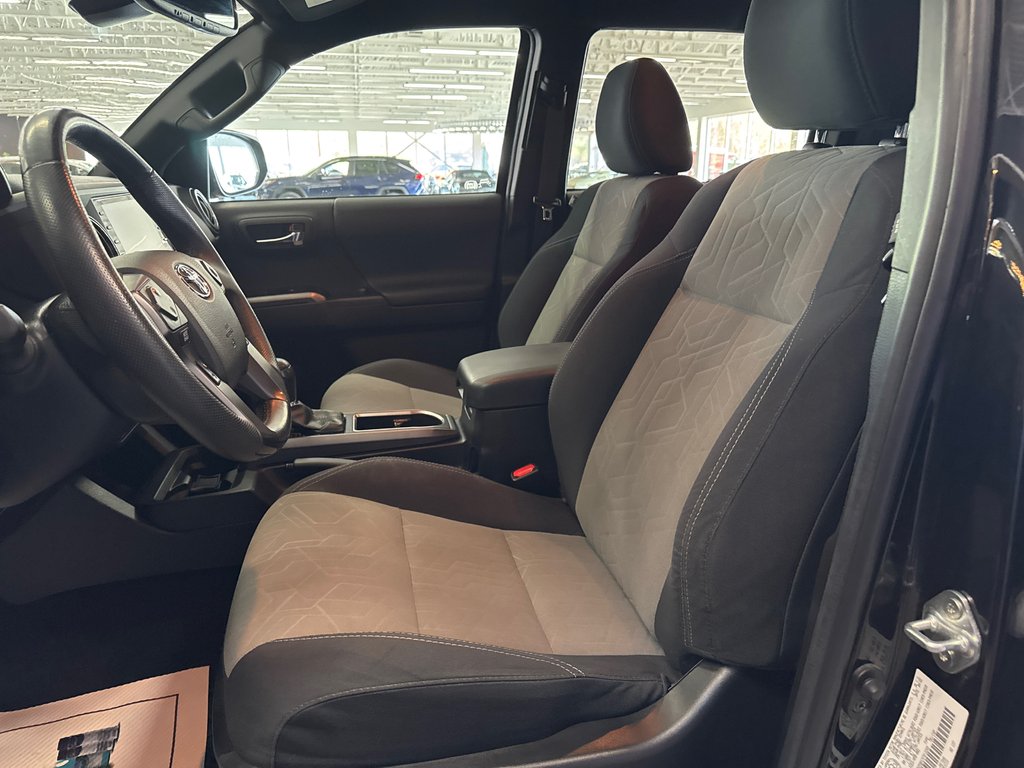 2022 Toyota Tacoma TRD SPORT in Saint-Jean-Sur-Richelieu, Quebec - 10 - w1024h768px