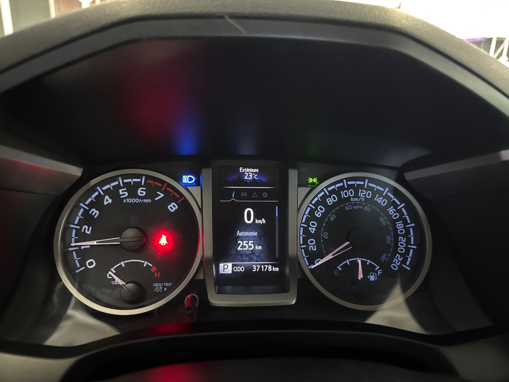 2023 Toyota Tacoma SR5 in Saint-Jean-Sur-Richelieu, Quebec - 15 - w1024h768px
