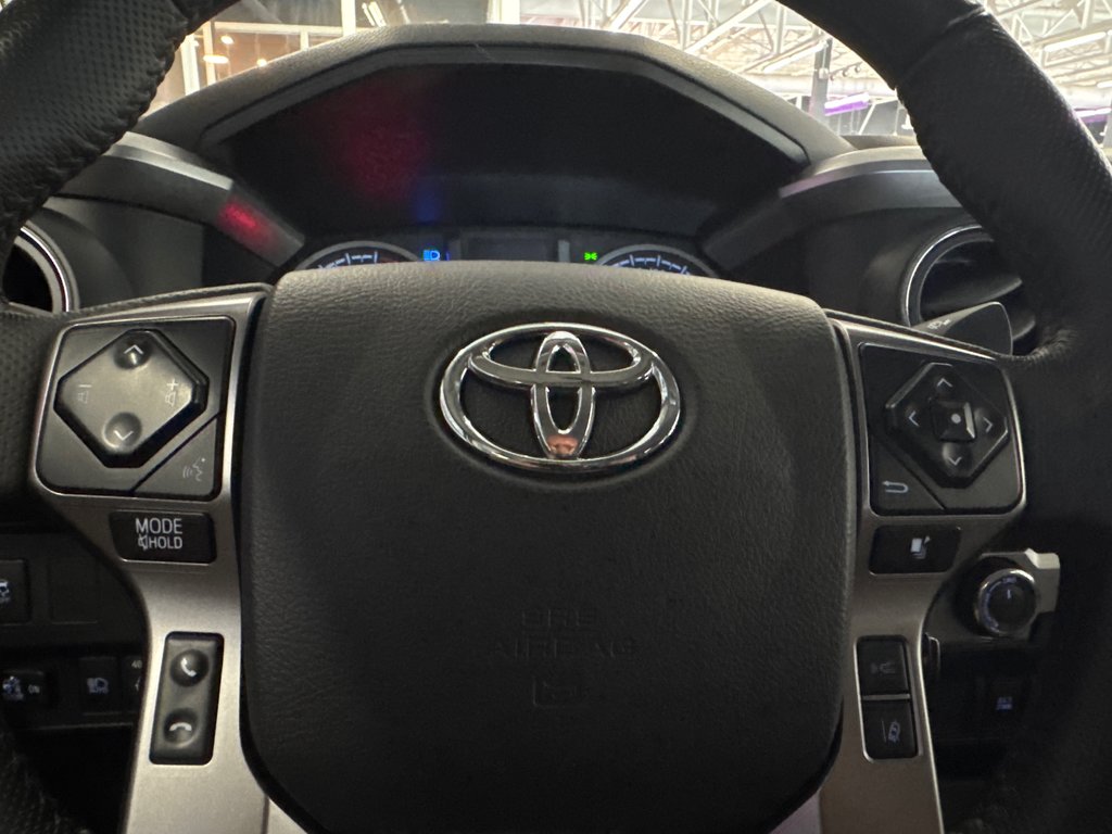 2023 Toyota Tacoma SR5 in Saint-Jean-Sur-Richelieu, Quebec - 13 - w1024h768px