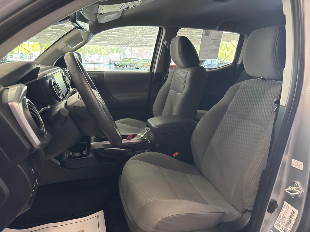 2023 Toyota Tacoma SR5 in Saint-Jean-Sur-Richelieu, Quebec - 9 - w1024h768px