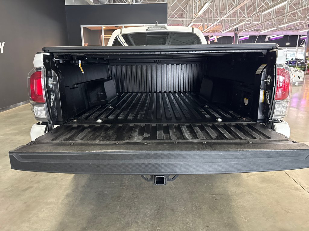 2023 Toyota Tacoma TRD SPORT LWB in Saint-Jean-Sur-Richelieu, Quebec - 11 - w1024h768px