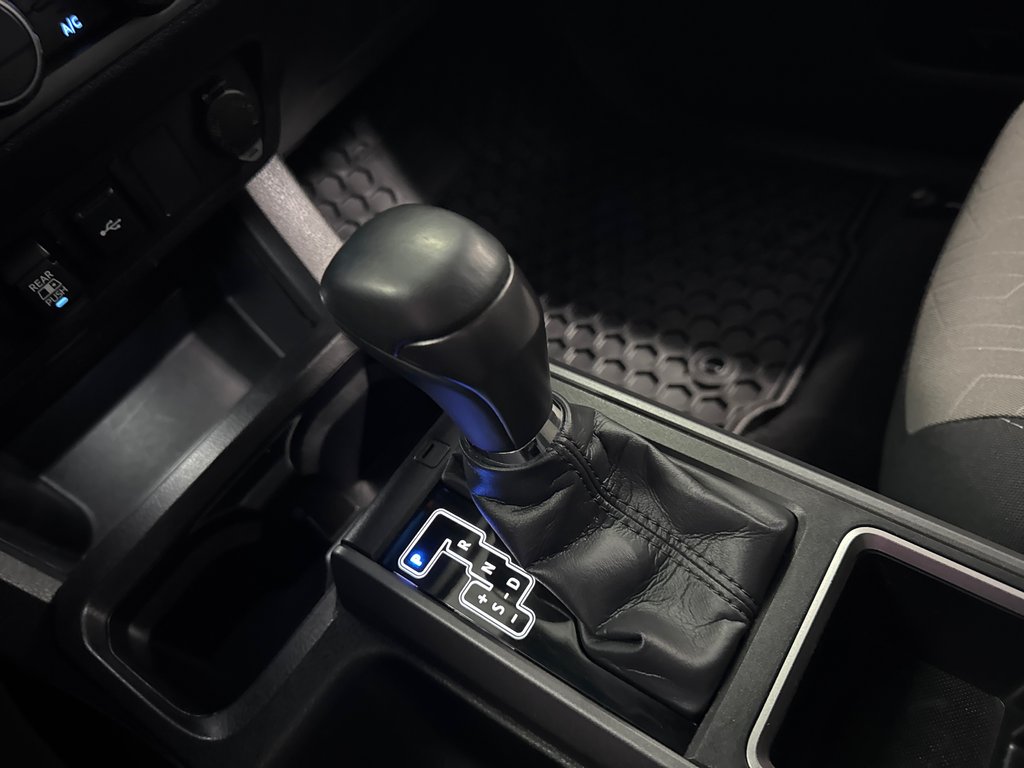 2023 Toyota Tacoma TRD SPORT LWB in Saint-Jean-Sur-Richelieu, Quebec - 20 - w1024h768px