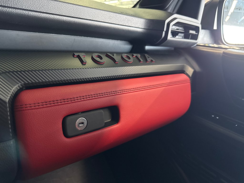 Toyota Tacoma Hybrid TRD PRO 2024 à Saint-Jean-Sur-Richelieu, Québec - 25 - w1024h768px
