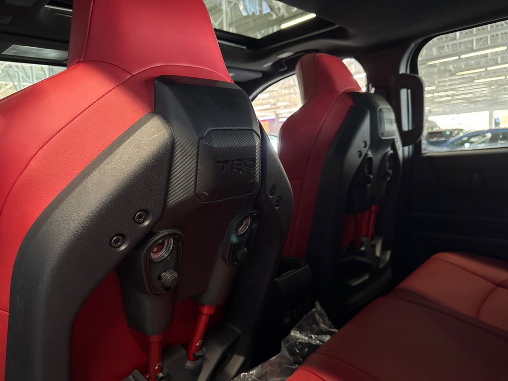 Toyota Tacoma Hybrid TRD PRO 2024 à Saint-Jean-Sur-Richelieu, Québec - 11 - w1024h768px