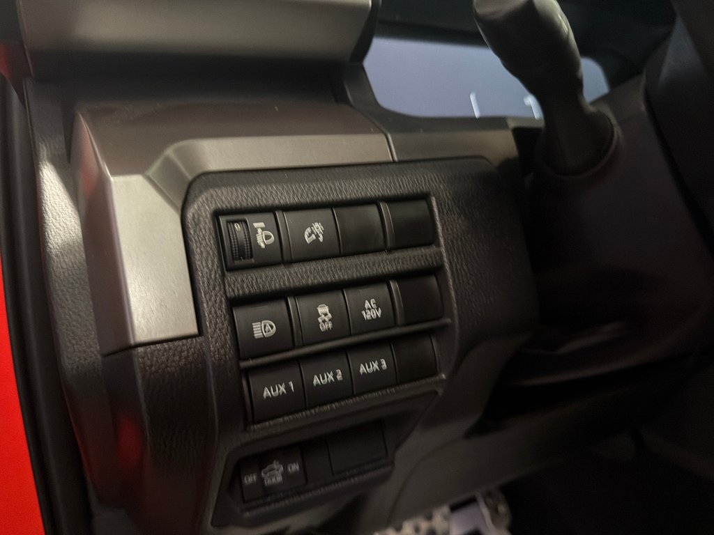 2024 Toyota Tacoma TRD OFF ROAD PREMIUM in Saint-Jean-Sur-Richelieu, Quebec - 16 - w1024h768px