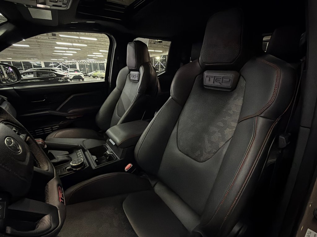 2025 Toyota Tacoma TRD PRO HYBRID in Saint-Jean-Sur-Richelieu, Quebec - 20 - w1024h768px