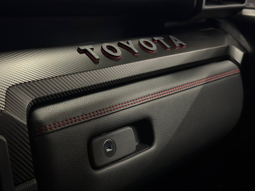 2025 Toyota Tacoma TRD PRO HYBRID in Saint-Jean-Sur-Richelieu, Quebec - 30 - w1024h768px
