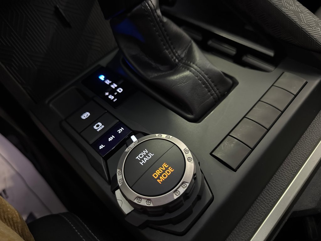 2025 Toyota Tacoma TRD SPORT in Saint-Jean-Sur-Richelieu, Quebec - 26 - w1024h768px
