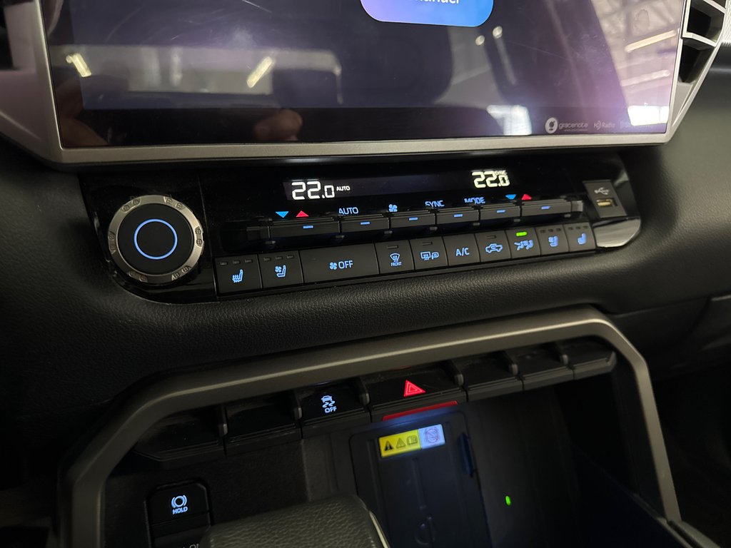 Toyota Tundra Limited Hybrid 2023 à Saint-Jean-Sur-Richelieu, Québec - 22 - w1024h768px