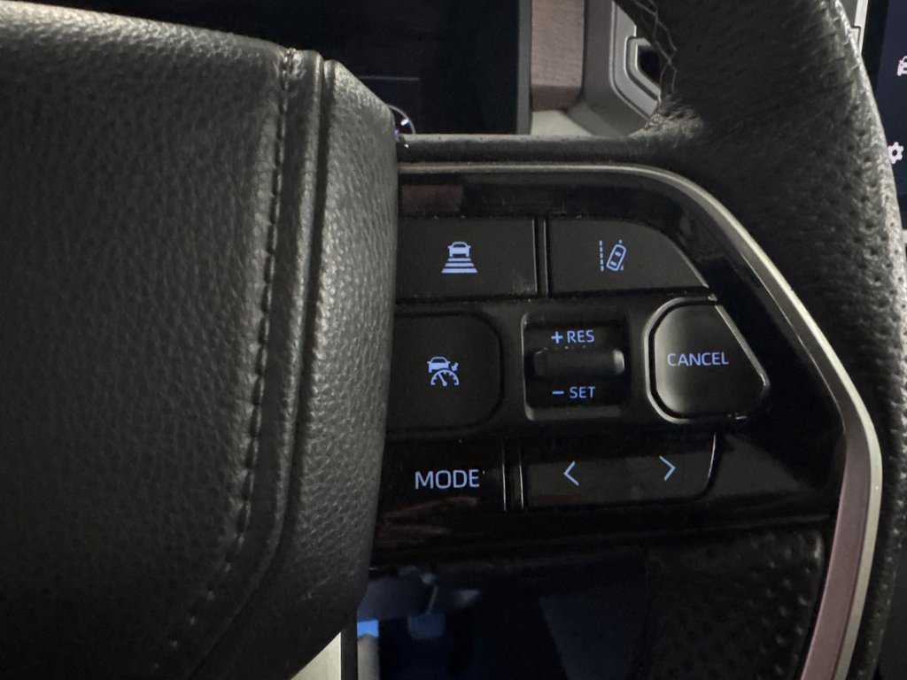 2023 Toyota Tundra Capstone Hybrid in Saint-Jean-Sur-Richelieu, Quebec - 19 - w1024h768px
