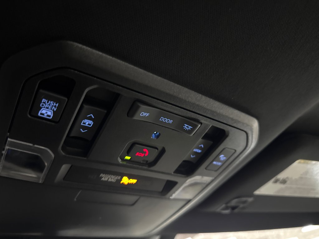 2023 Toyota Tundra Capstone Hybrid in Saint-Jean-Sur-Richelieu, Quebec - 26 - w1024h768px