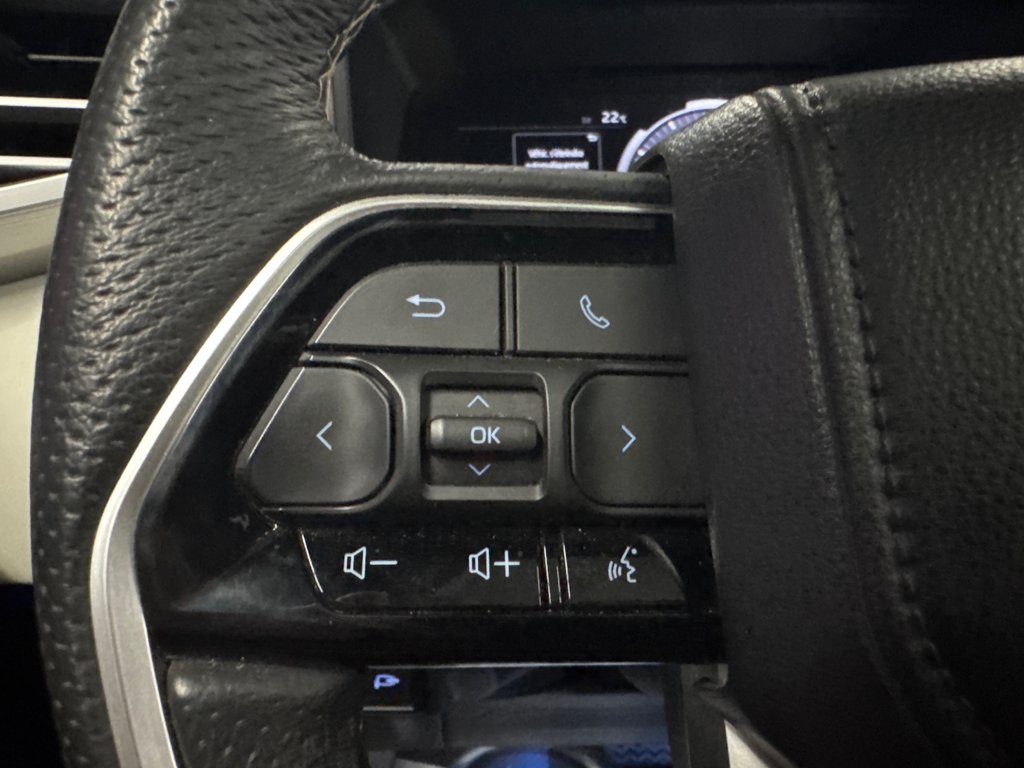 2023 Toyota Tundra Capstone Hybrid in Saint-Jean-Sur-Richelieu, Quebec - 18 - w1024h768px