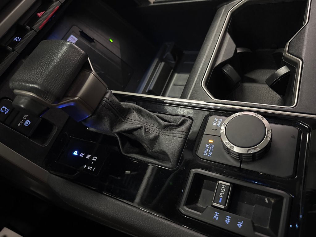 2023 Toyota Tundra Limited Hybrid in Saint-Jean-Sur-Richelieu, Quebec - 24 - w1024h768px