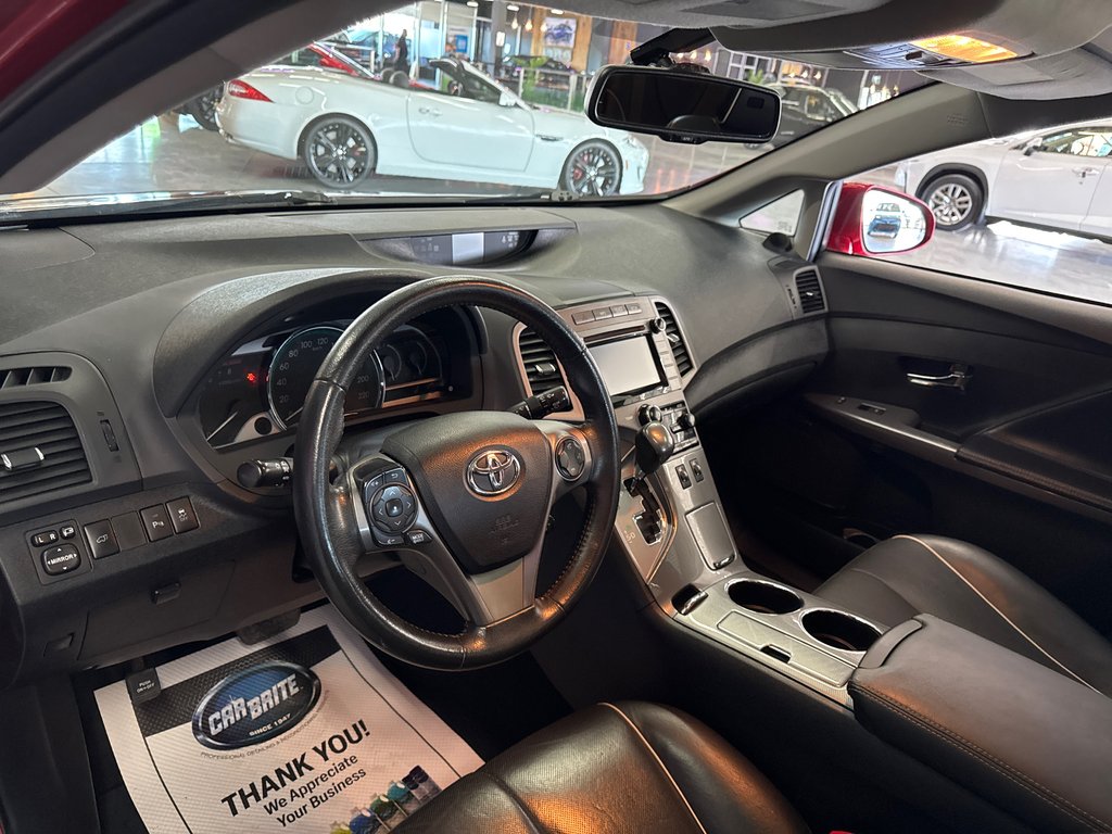 2015 Toyota Venza LIMITED in Saint-Jean-Sur-Richelieu, Quebec - 13 - w1024h768px