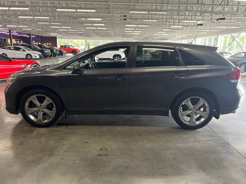 2015 Toyota Venza XLE in Saint-Jean-Sur-Richelieu, Quebec - 5 - w1024h768px