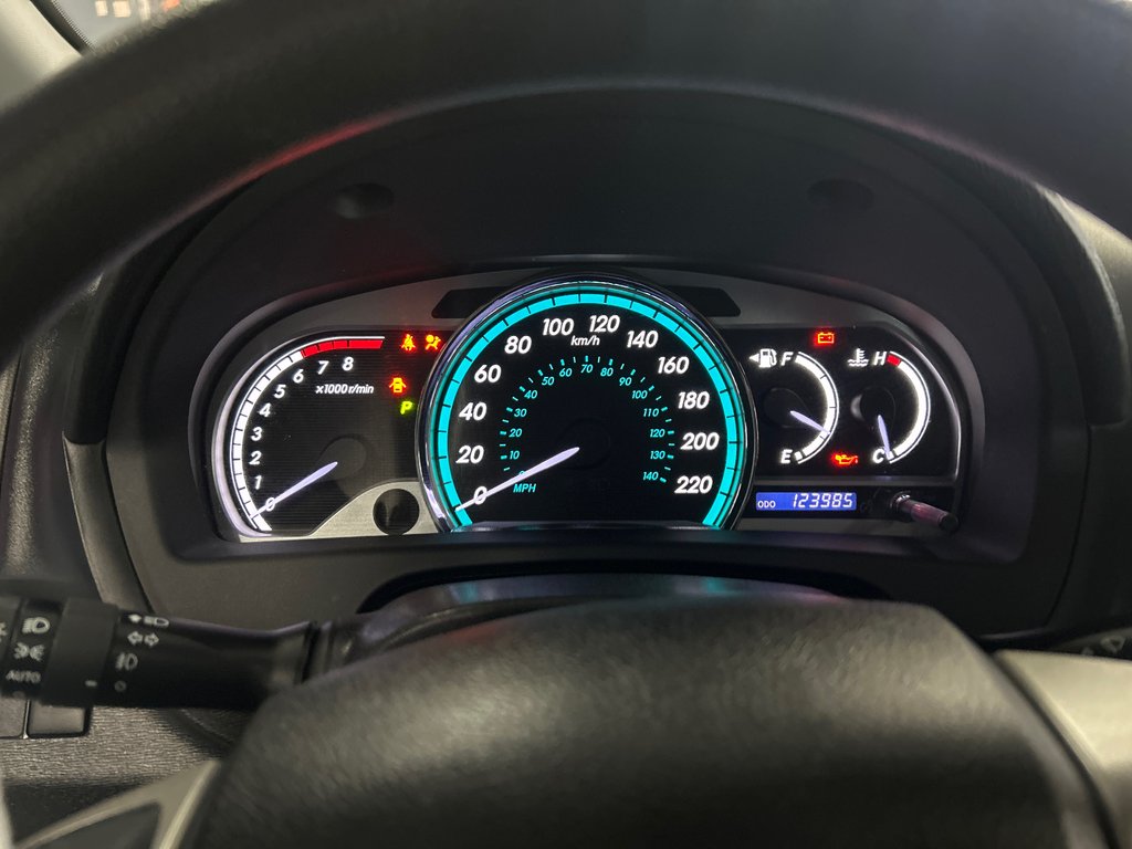2015 Toyota Venza XLE in Saint-Jean-Sur-Richelieu, Quebec - 13 - w1024h768px