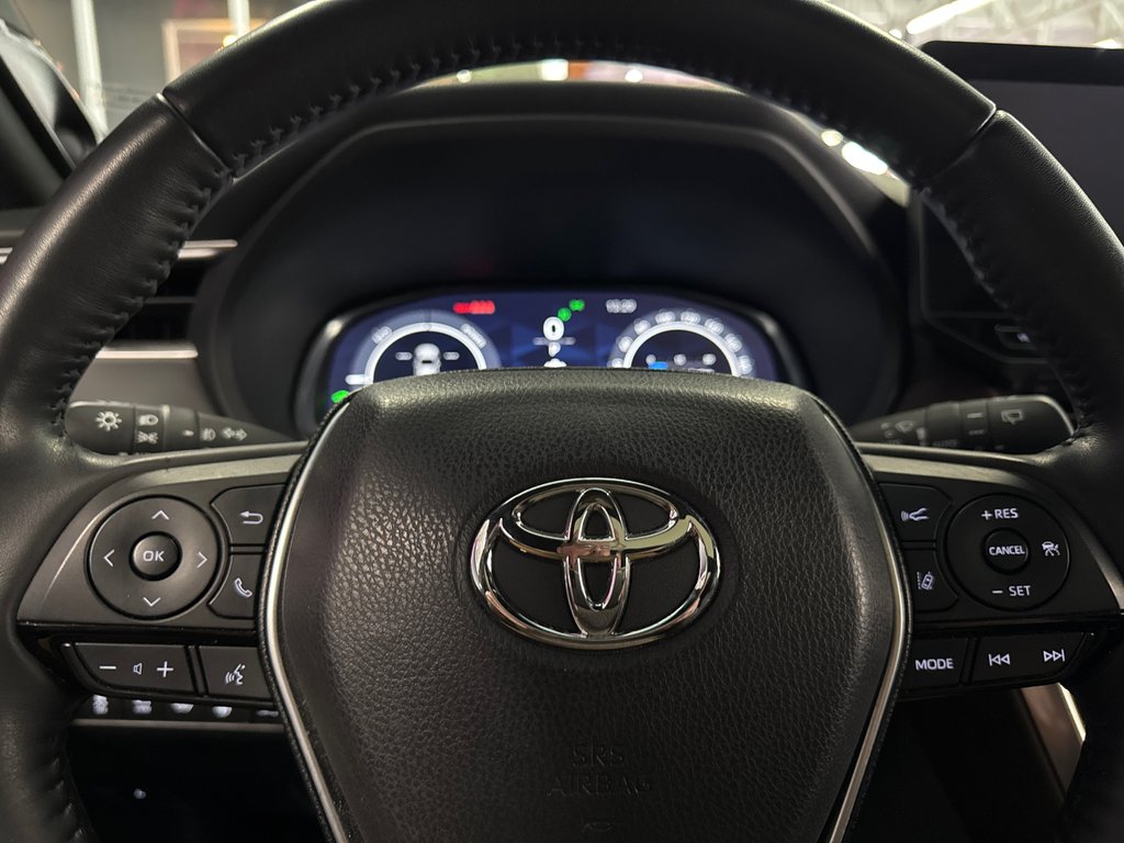 2023 Toyota Venza LIMITED in Saint-Jean-Sur-Richelieu, Quebec - 17 - w1024h768px