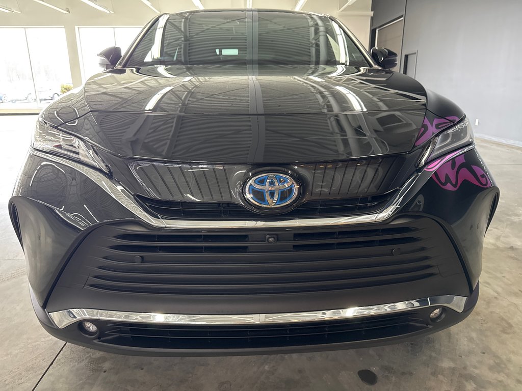 2023 Toyota Venza LIMITED in Saint-Jean-Sur-Richelieu, Quebec - 3 - w1024h768px