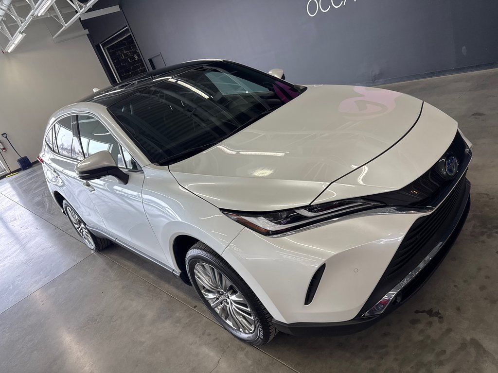 2024 Toyota Venza in Saint-Jean-Sur-Richelieu, Quebec - 2 - w1024h768px