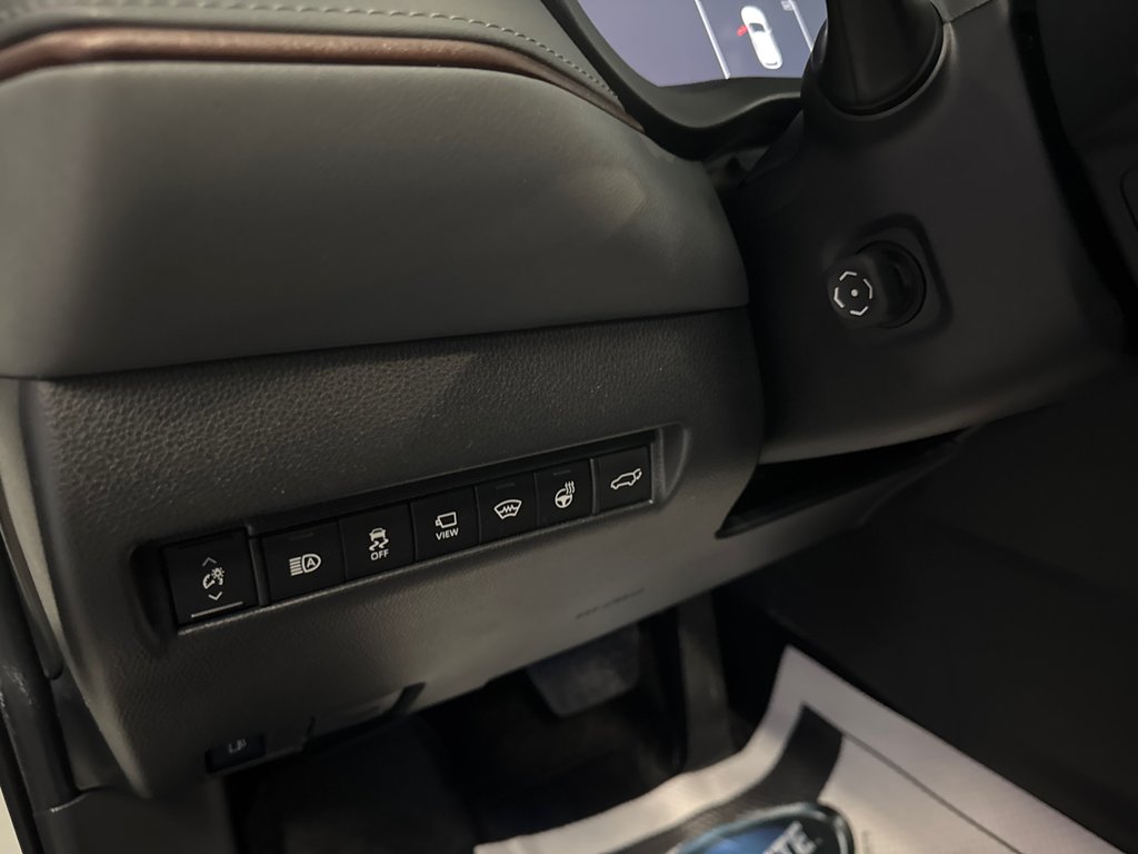 2024 Toyota Venza in Saint-Jean-Sur-Richelieu, Quebec - 17 - w1024h768px
