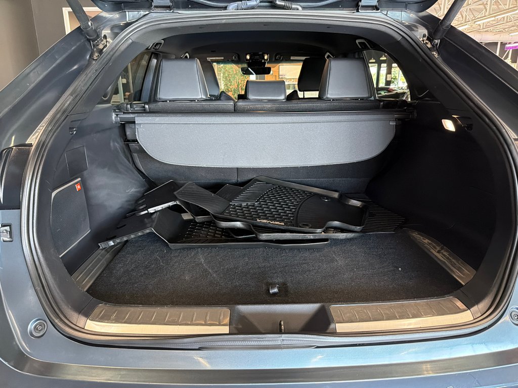 2024 Toyota Venza XLE in Saint-Jean-Sur-Richelieu, Quebec - 7 - w1024h768px