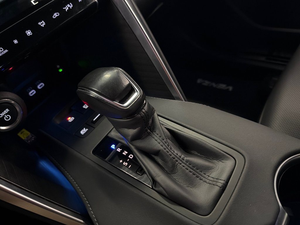 2024 Toyota Venza XLE in Saint-Jean-Sur-Richelieu, Quebec - 19 - w1024h768px