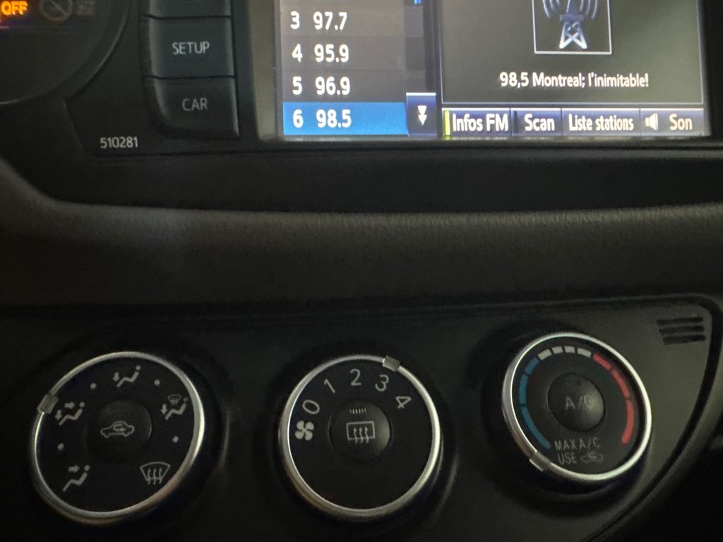 Toyota Yaris Hatchback LE 2018 à Saint-Jean-Sur-Richelieu, Québec - 20 - w1024h768px