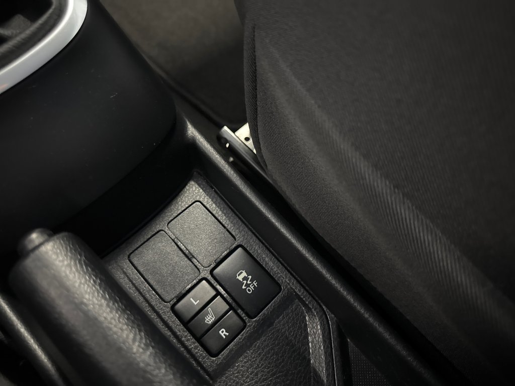 Toyota Yaris Hatchback LE 2018 à Saint-Jean-Sur-Richelieu, Québec - 23 - w1024h768px